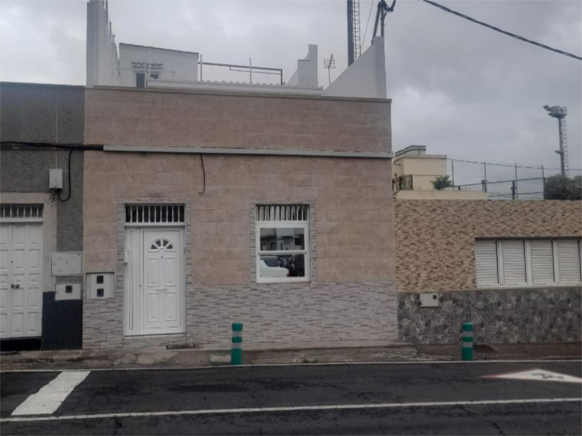 Vista exterior de Pis en venda en Las Palmas de Gran Canaria amb Terrassa i Balcó