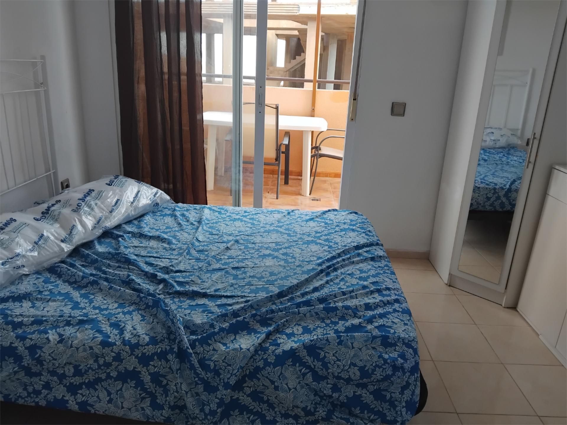 Dormitori de Apartament de lloguer en Vícar