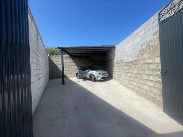 Garaje en Venta en Calle San Antón, 30 en Castillo de Locubín