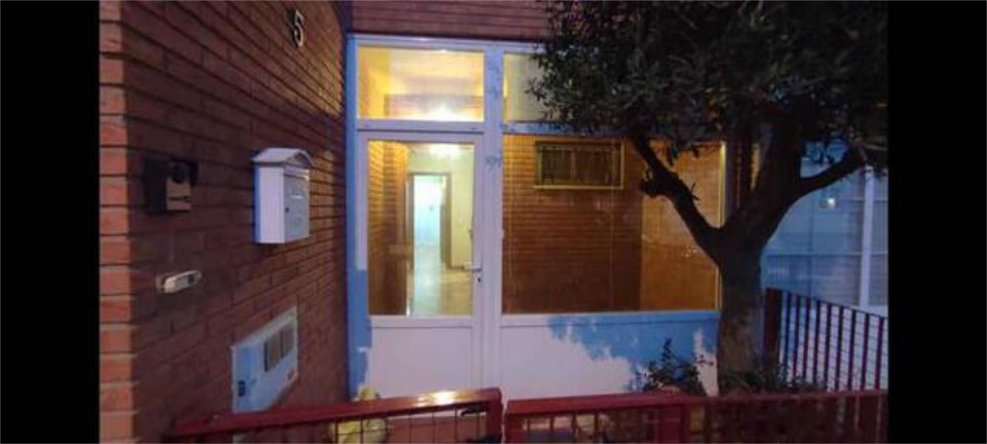 Exterior view of House or chalet to rent in Venta de Baños  with Heating, Private garden and Terrace