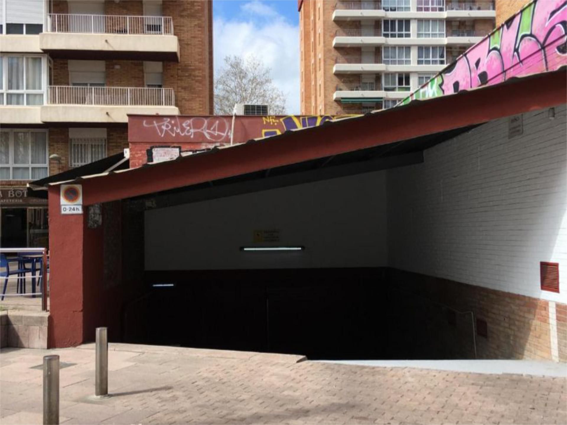Exterior view of Garage for sale in  Barcelona Capital