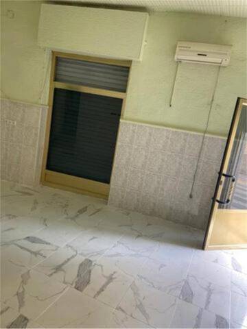 Local comercial en Alquiler en Los Ángeles - Cruz de Caravaca