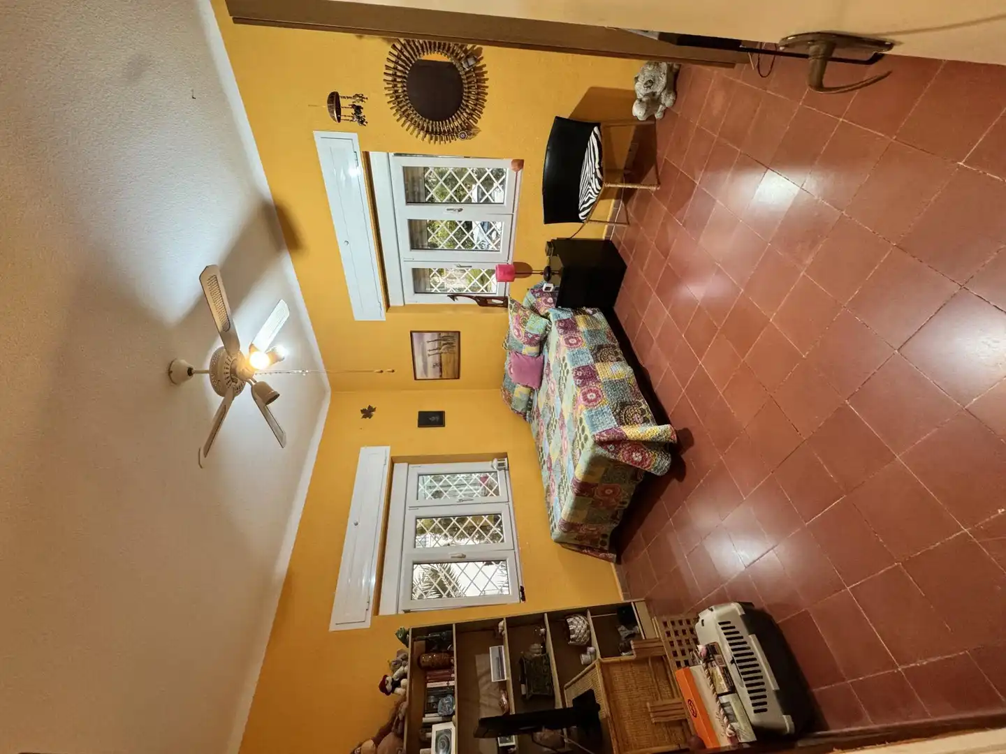 Piso en venta en Calle Antonio Trueba, 10, El Palo Sala de estar de Piso en venta en Málaga con Aire acondicionado, Calefacción y Parking comunitario