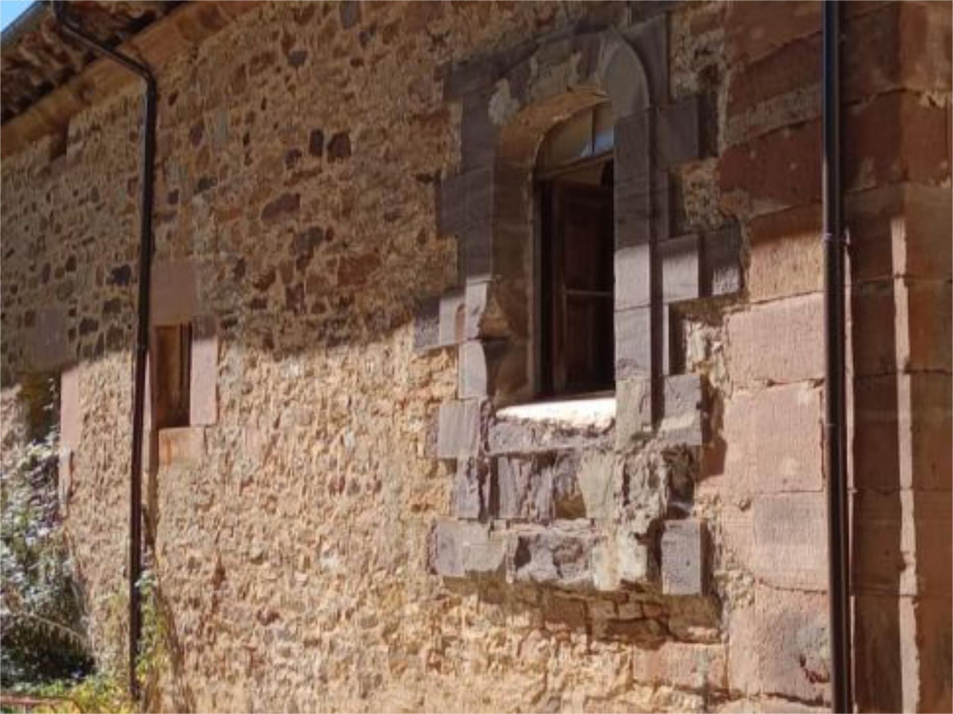 Exterior view of Single-family semi-detached for sale in Pineda de la Sierra  with Private garden