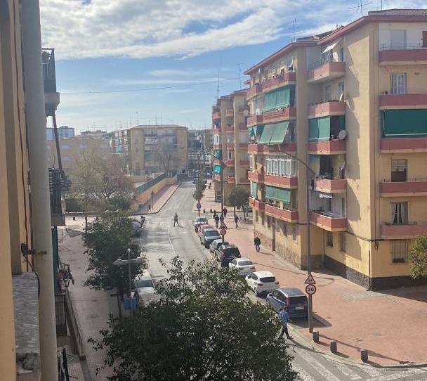 Foto 1 de Apartament per a compartir a Pasaje Artesanía, 4, Virgen del Carmen, Alicante