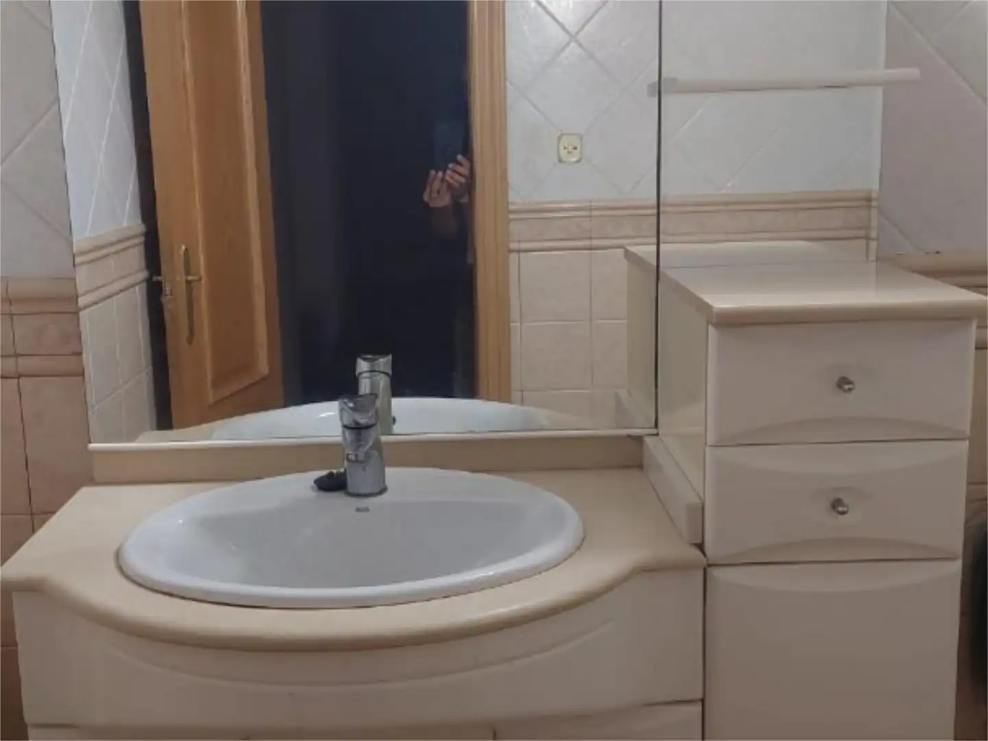 Bany de Pis en venda en Sagunto / Sagunt amb Calefacció, Moblat i Balcó