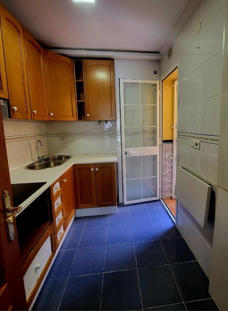 Kitchen of Flat to rent in Alhaurín de la Torre  with Community parking