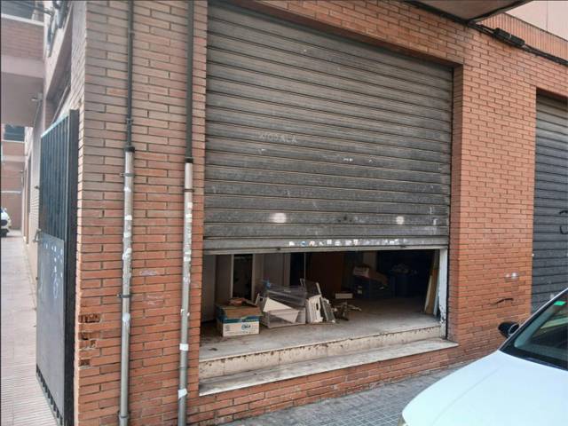 Local comercial en Venta en Carrer de Montblanc, 5 en Torreforta