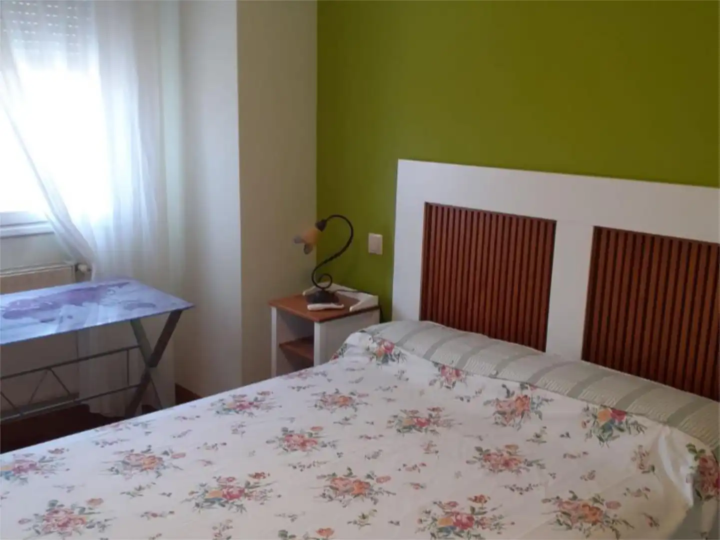 Schlafzimmer von Wohnung zur Miete in Cuenca mit Heizung, Parkett und Schwimmbad
