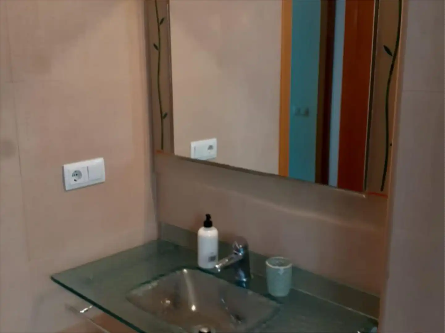 Badezimmer von Wohnung zur Miete in Cuenca mit Heizung, Parkett und Schwimmbad