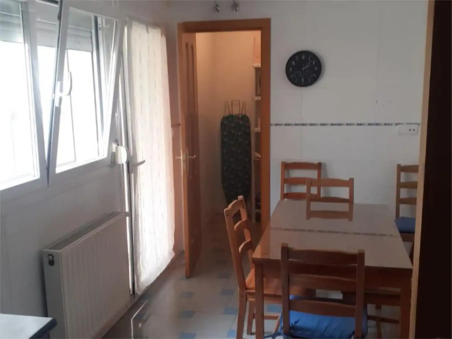 Wohnung zur Miete in Cuenca mit Heizung, Parkett und Schwimmbad