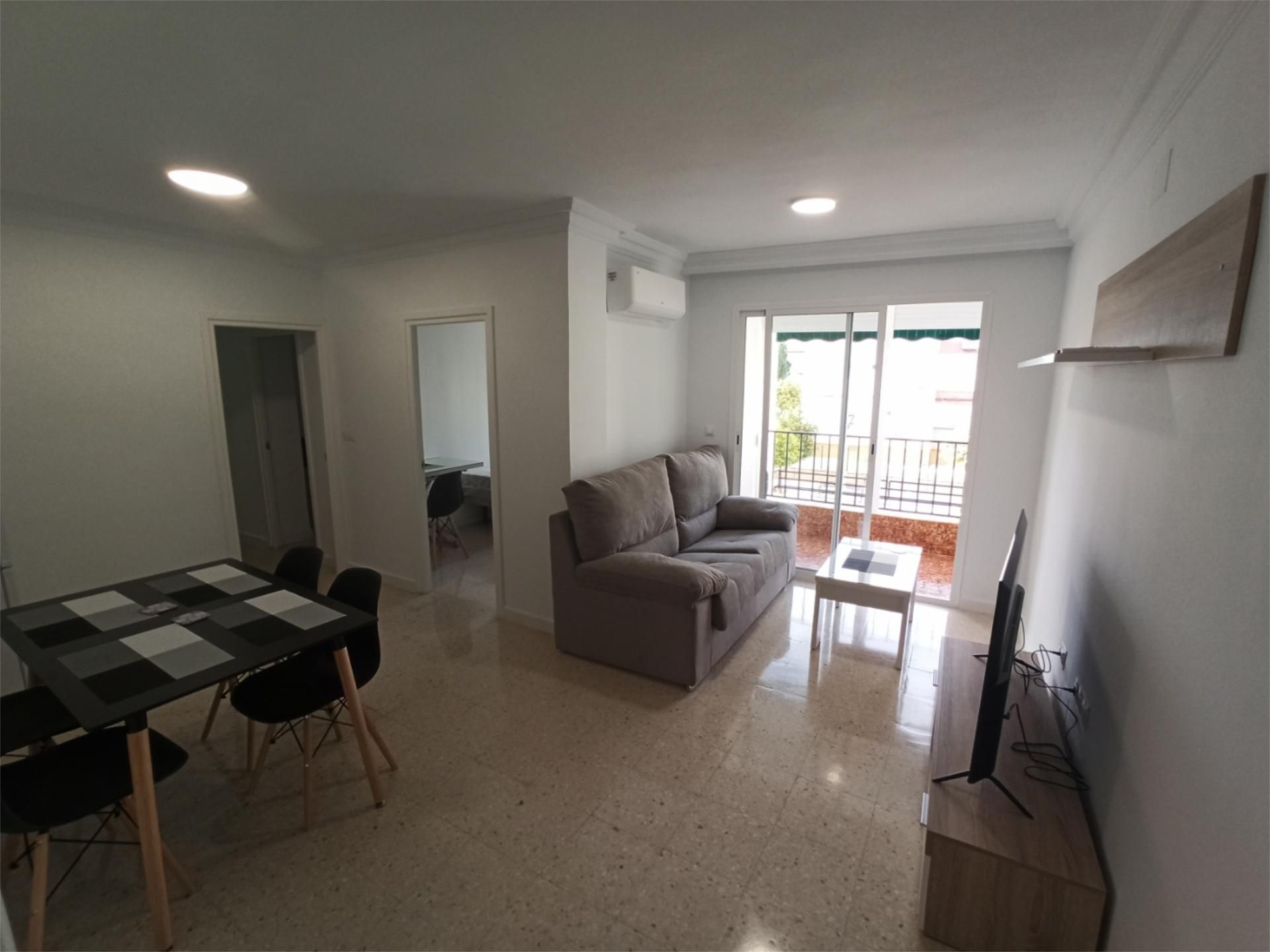 Flat to share in Calle Bizancio, 2, San Pablo Living room of Flat to share in Sevilla Capital with Air Conditioner, Heating and Terrace