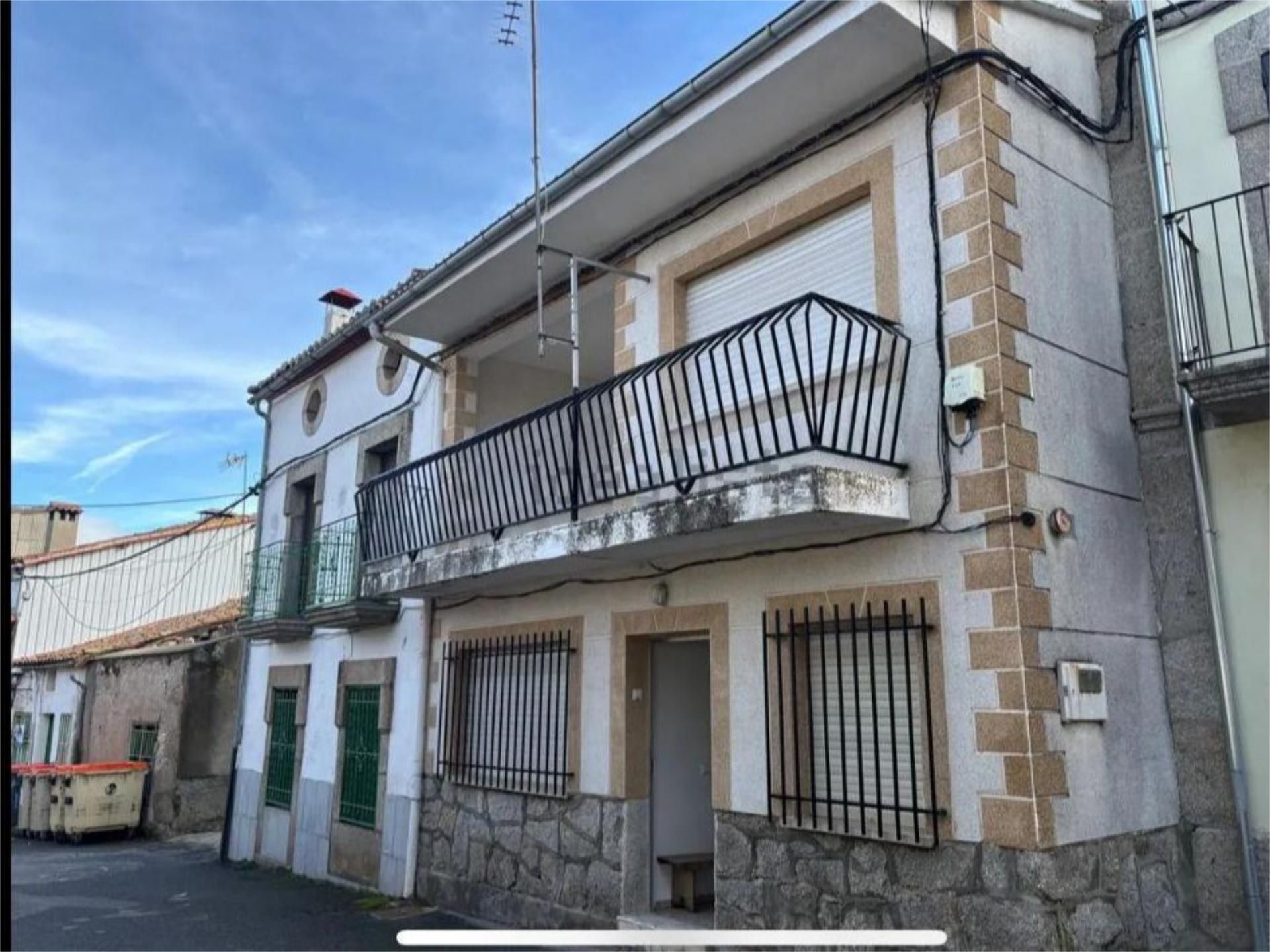 Exterior view of Single-family semi-detached for sale in Becedas  with Terrace