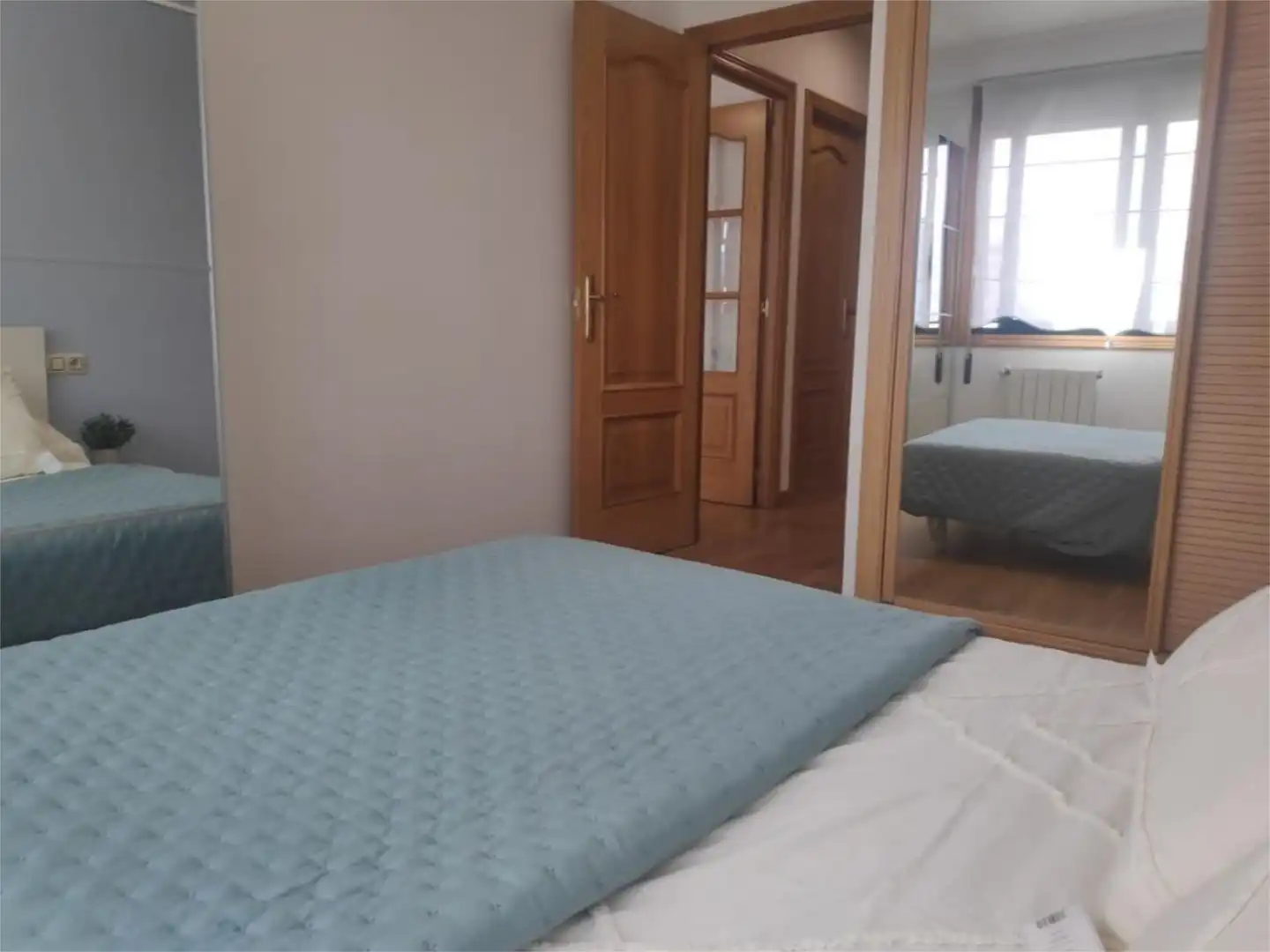 Pis de lloguer a Rúa Romana Baixa, 4, San Pedro da Ramallosa Dormitori de Pis de lloguer en Nigrán amb Calefacció, Parquet i Moblat