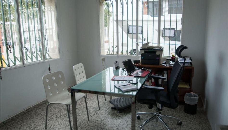 Office to rent in Calle Juan de Austria, 127, Estación - Los Manantiales, Guadalajara - image 1 Photo 1 of Office to rent in Calle Juan de Austria, 127, Estación - Los Manantiales, Guadalajara