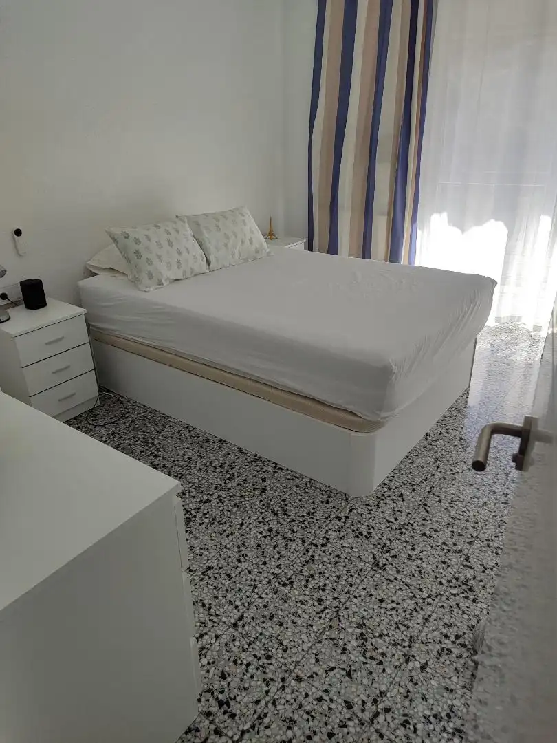 Zimmer in Carrer L'Horta, 7, San Antón