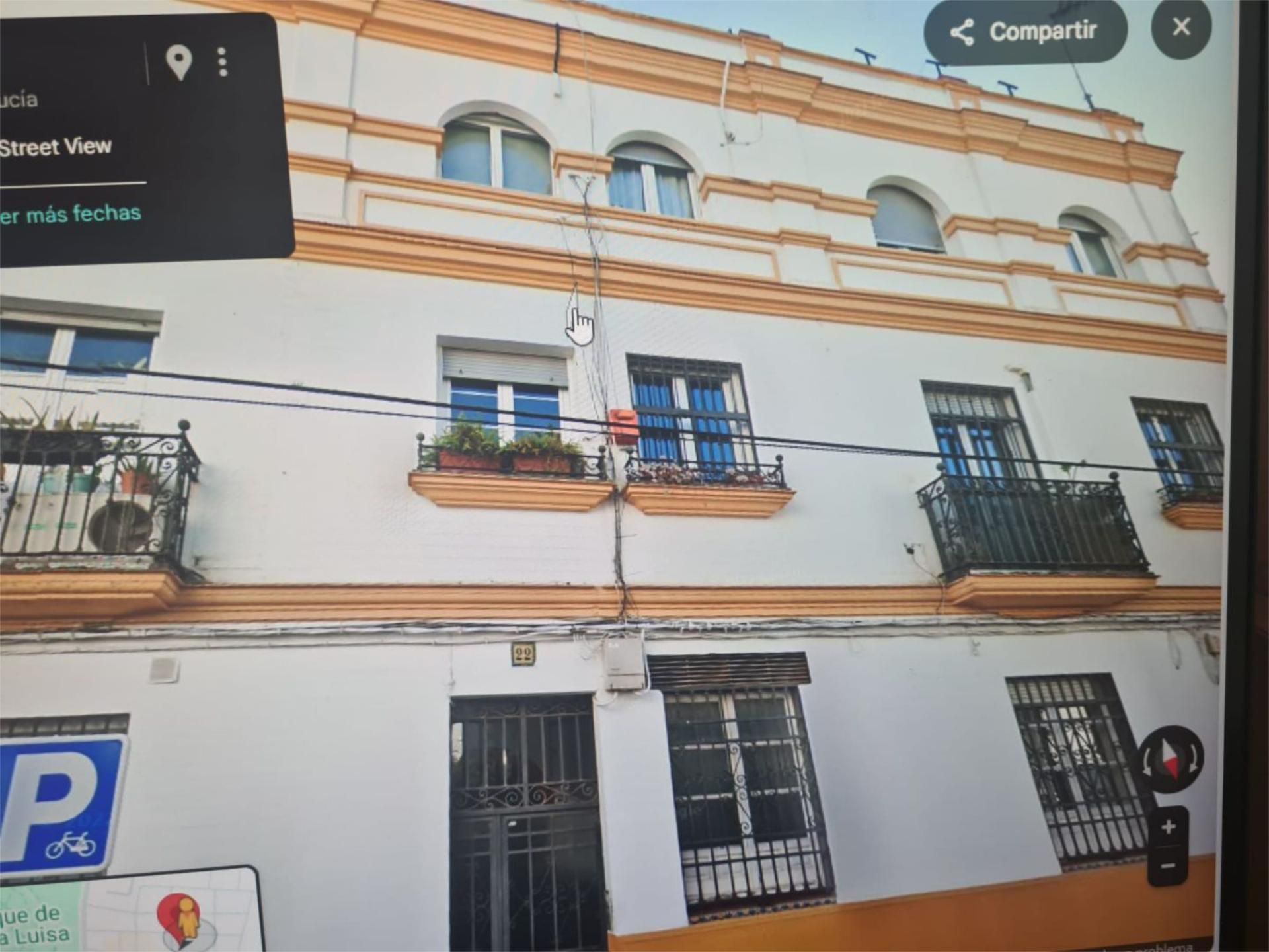 Vista exterior de Piso de alquiler en  Sevilla Capital con Aire acondicionado y Calefacción