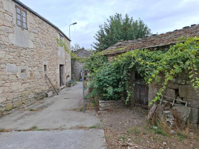 Casa-chalet en Venta en Praza do Concello, 7 en Outeiro de Rei