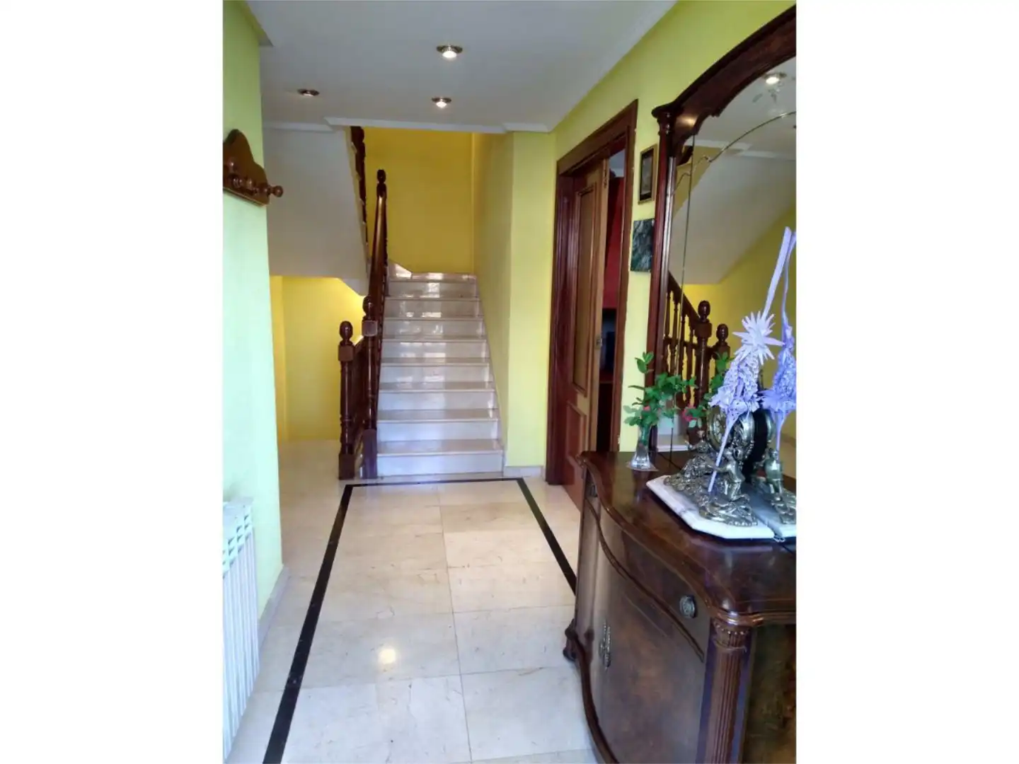 Casa o chalet en venta en Calle Terrero, 2, Haro Casa o chalet en venta en Haro con Terraza, Piscina y Balcón