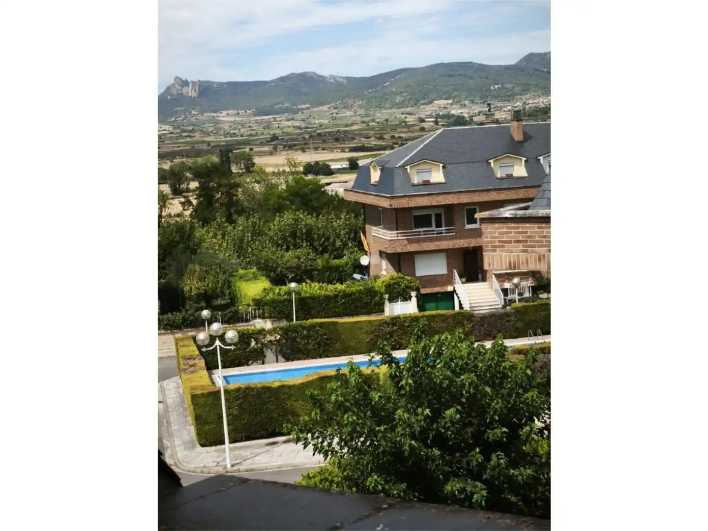 Casa o chalet en venta en Calle Terrero, 2, Haro Jardín de Casa o chalet en venta en Haro con Terraza, Piscina y Balcón
