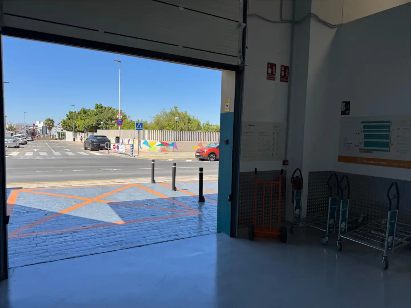 Trastero de alquiler en Avenida Delfina Viudes, 42, Parque Acuático - Sector 25 Parking de Trastero de alquiler en Torrevieja