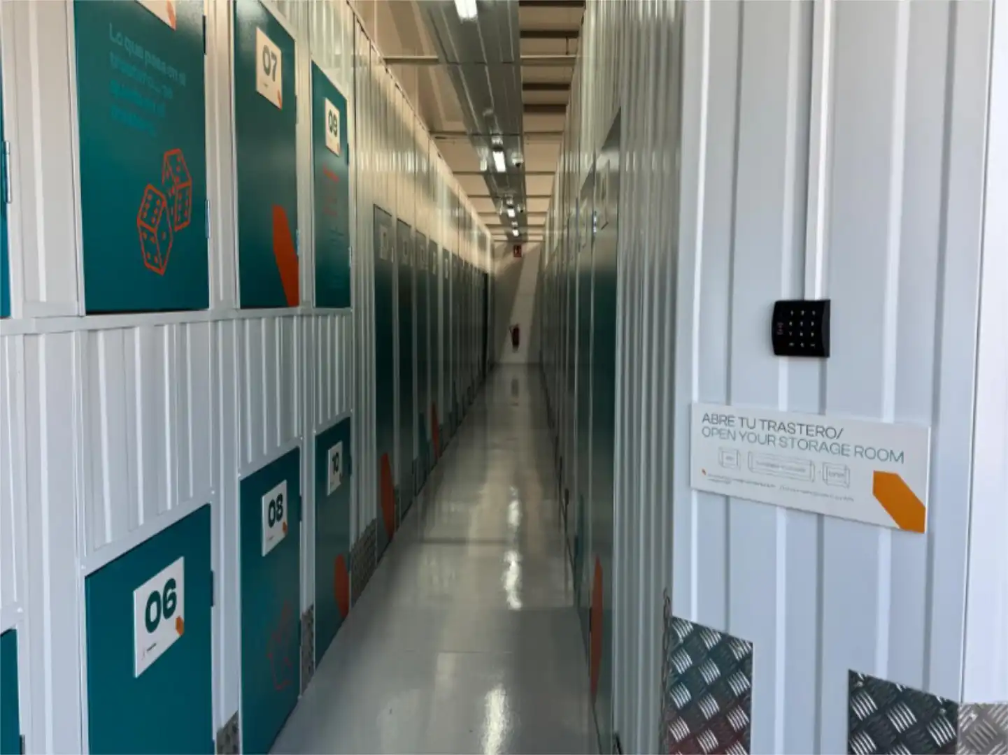 Trastero de alquiler en Avenida Delfina Viudes, 42, Parque Acuático - Sector 25 Trastero de alquiler en Torrevieja