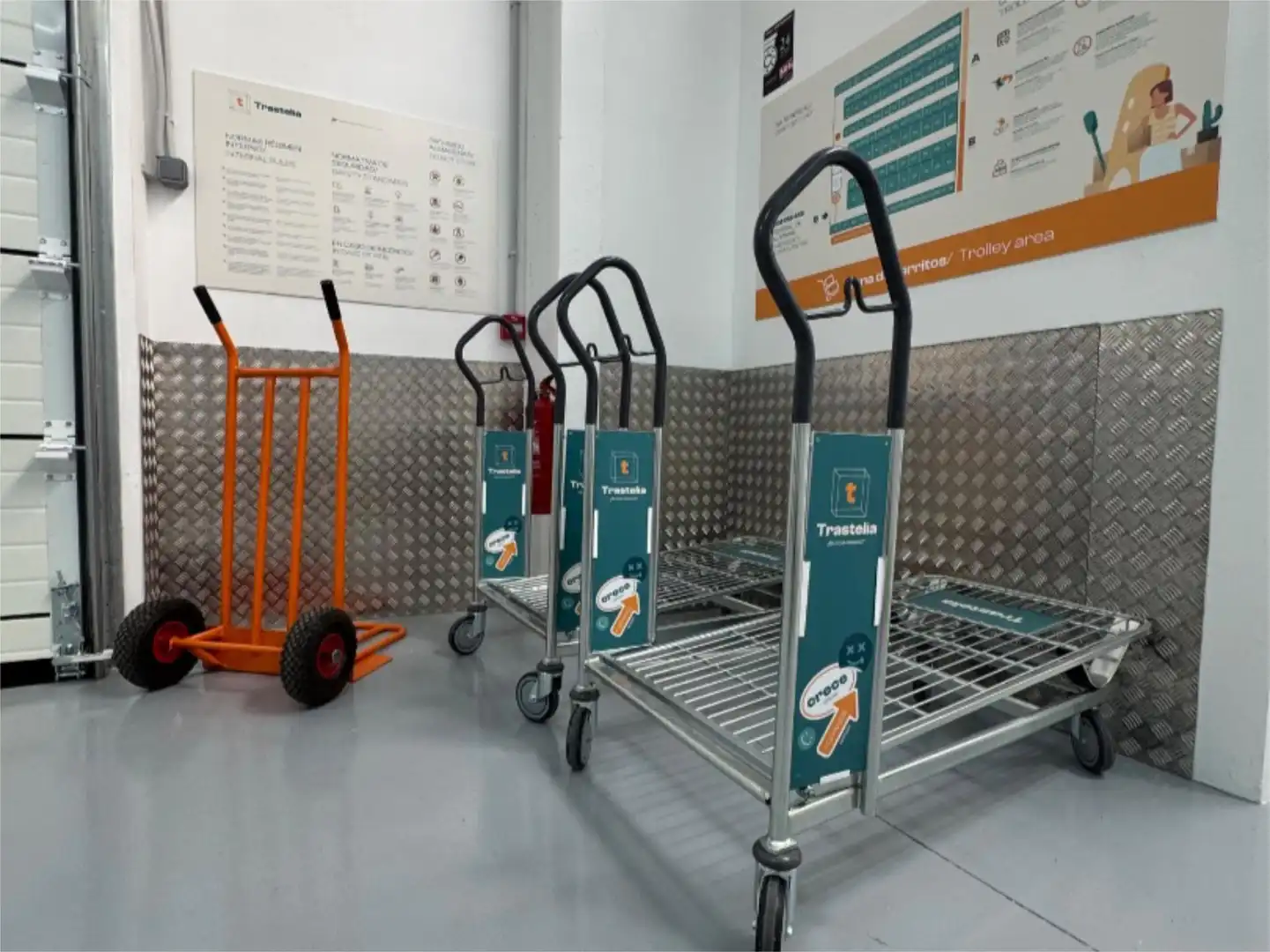 Trastero de alquiler en Avenida Delfina Viudes, 42, Parque Acuático - Sector 25 Trastero de alquiler en Torrevieja