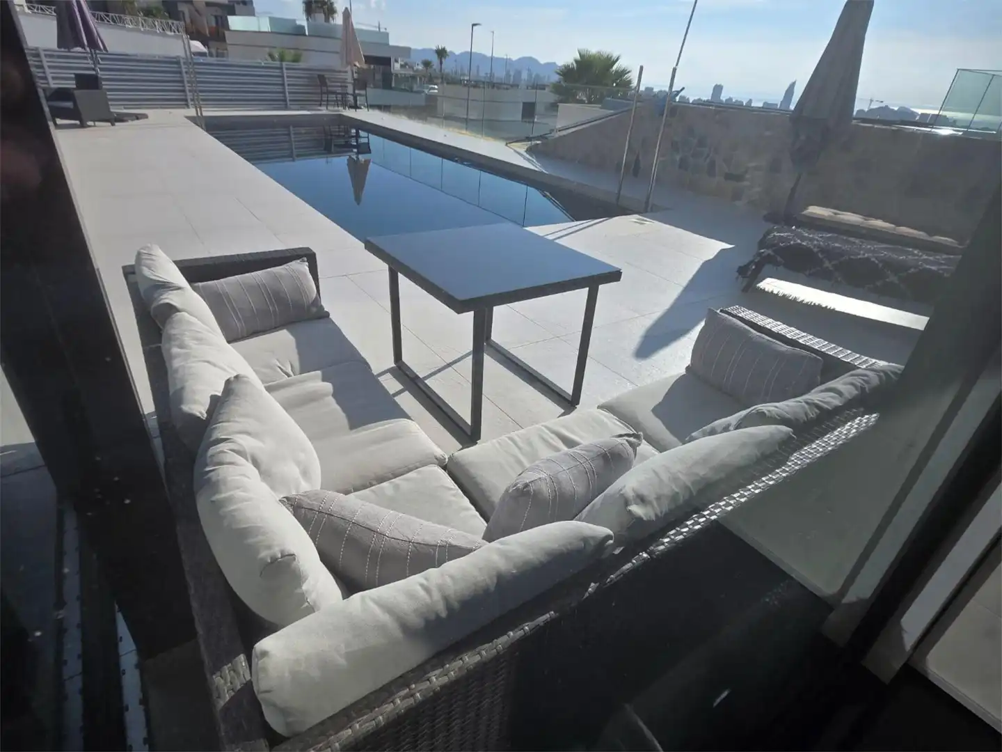 Casa o xalet de lloguer a Avenida Barcelona, 4, Balcón de Finestrat - Terra Marina Terrassa de Casa o xalet de lloguer en Finestrat amb Aire condicionat, Calefacció i Jardí privat