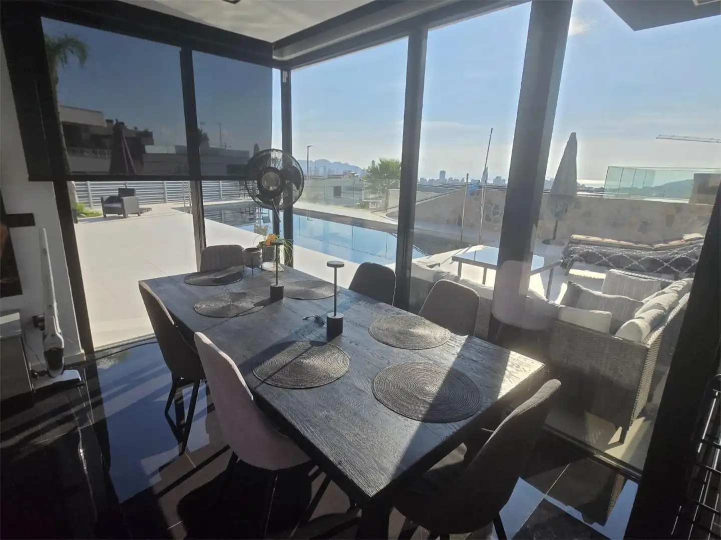 Casa o xalet de lloguer a Avenida Barcelona, 4, Balcón de Finestrat - Terra Marina Menjador de Casa o xalet de lloguer en Finestrat amb Aire condicionat, Calefacció i Jardí privat