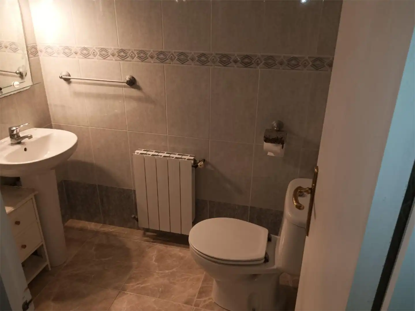 Baño de Casa o chalet para compartir en Vallirana con Calefacción, Jardín privado y Terraza