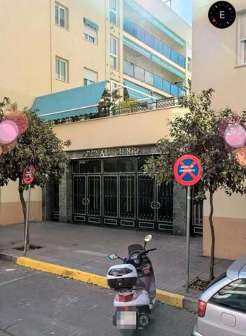 Vista exterior de Piso de alquiler en  Córdoba Capital con Calefacción, Terraza y Trastero