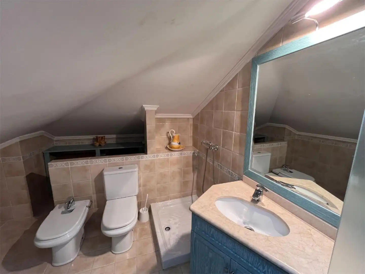 Flat for sale in Calle Gernika Kalea, 41, San Miguel Bathroom of Flat for sale in Basauri with Heating, Private garden and Parquet flooring