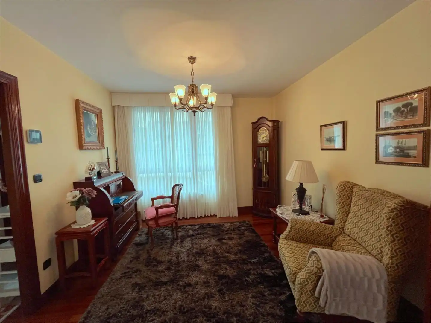 Flat for sale in Calle Gernika Kalea, 41, San Miguel Living room of Flat for sale in Basauri with Heating, Private garden and Parquet flooring