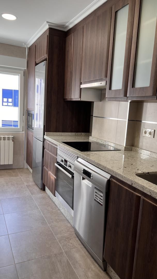 Piso en venta en Calle Madrid, 9, Luanco - Aramar - Antromero Cocina de Piso en venta en Gozón