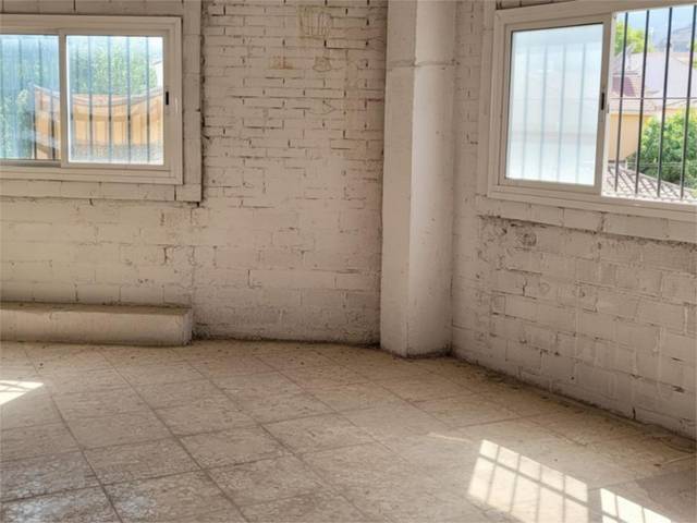 Local comercial en Alquiler en Avenida Salvador Vicente, 28 en Arroyo de la Miel