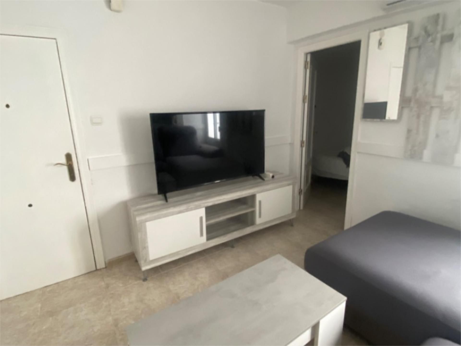Sala de estar de Piso de alquiler en  Córdoba Capital con Aire acondicionado, Calefacción y Amueblado