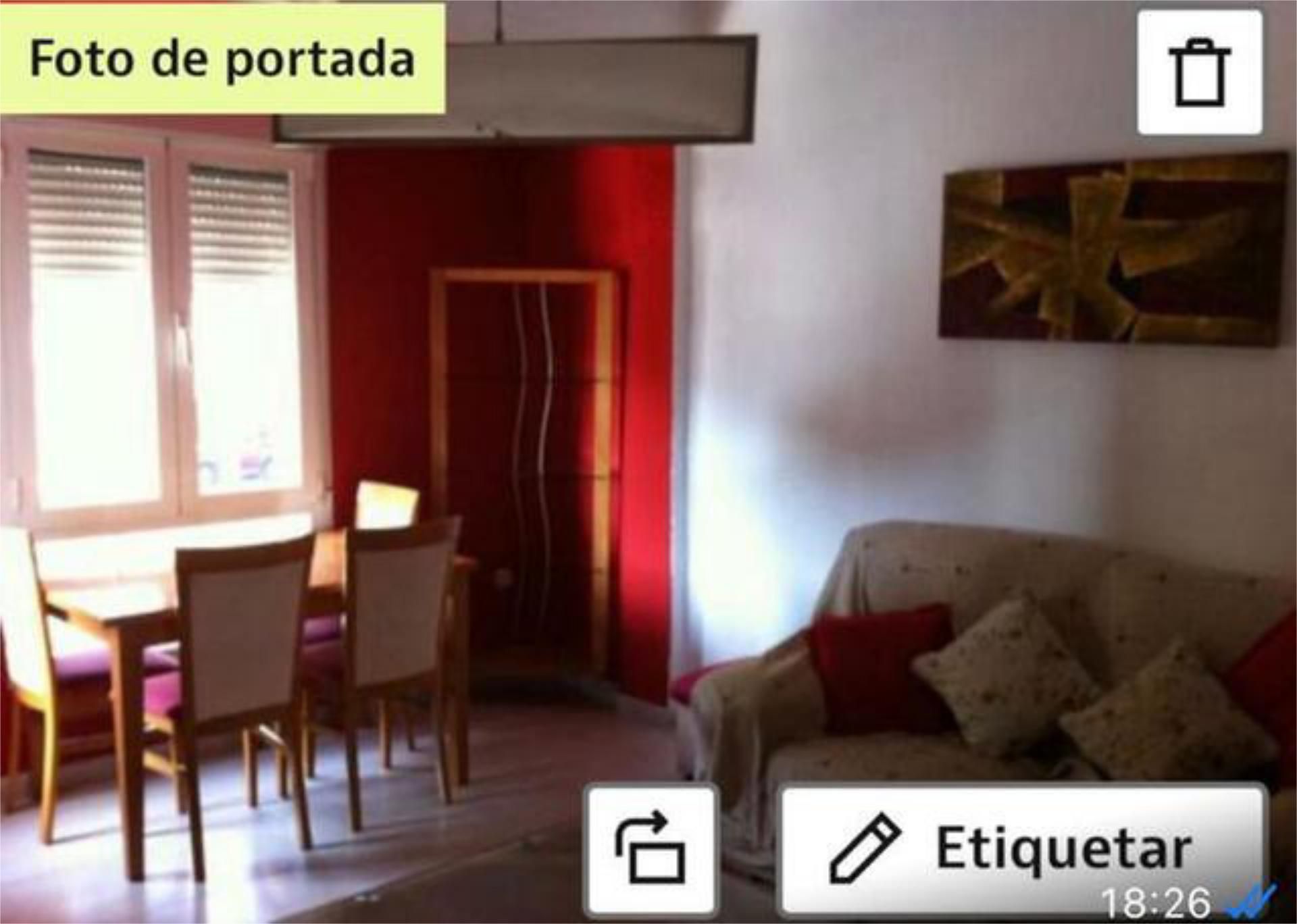 Bedroom of Flat to rent in Cabra