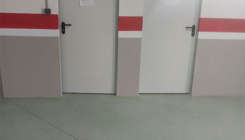 Photo 1 of Garage to rent in Calle Jaén, 39, Urbanización Santa Rosa, Málaga