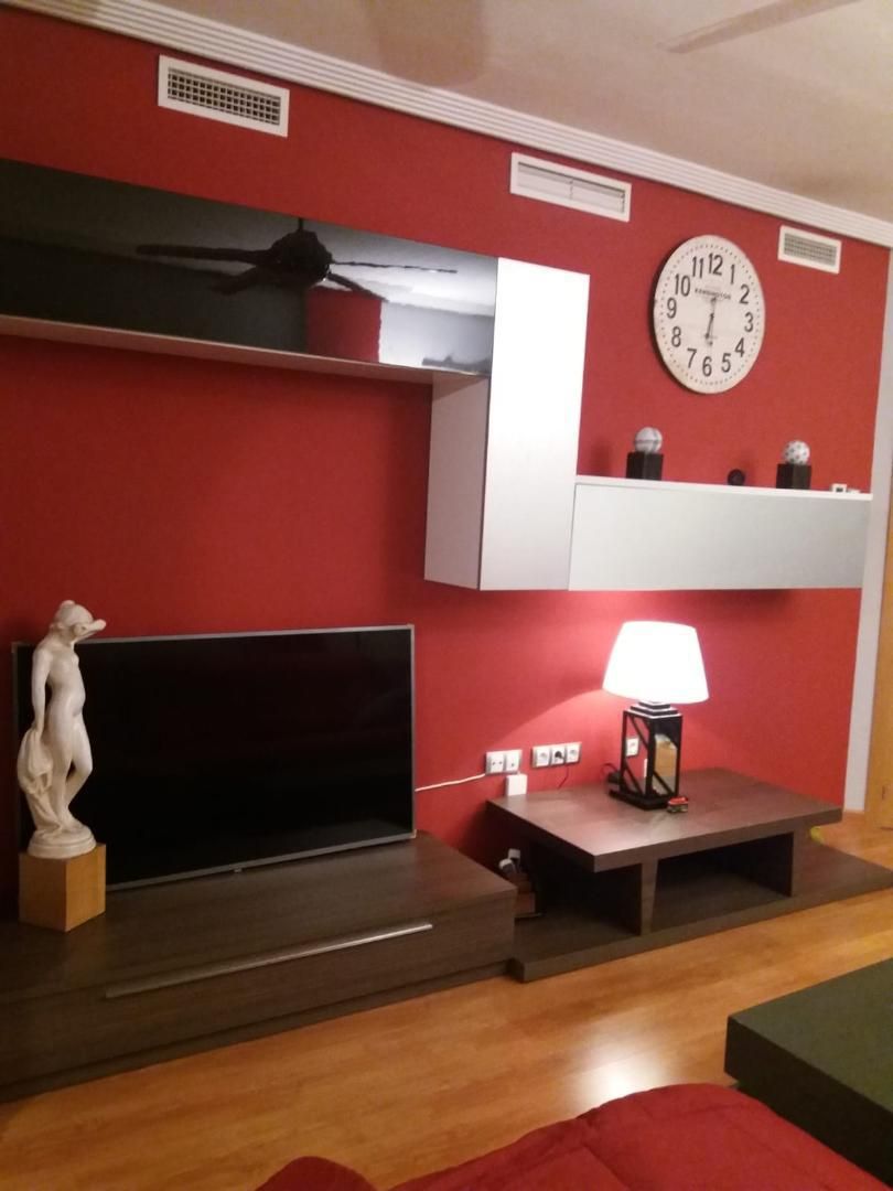 Sala d'estar de Pis en venda en Cáceres Capital amb Aire condicionat, Calefacció i Jardí privat