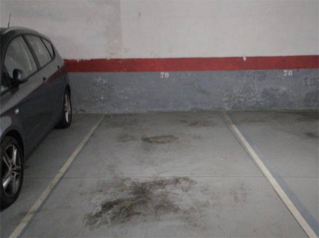 Garaje en Alquiler en Passeig de la Zona Franca, 148 en La Marina del Port