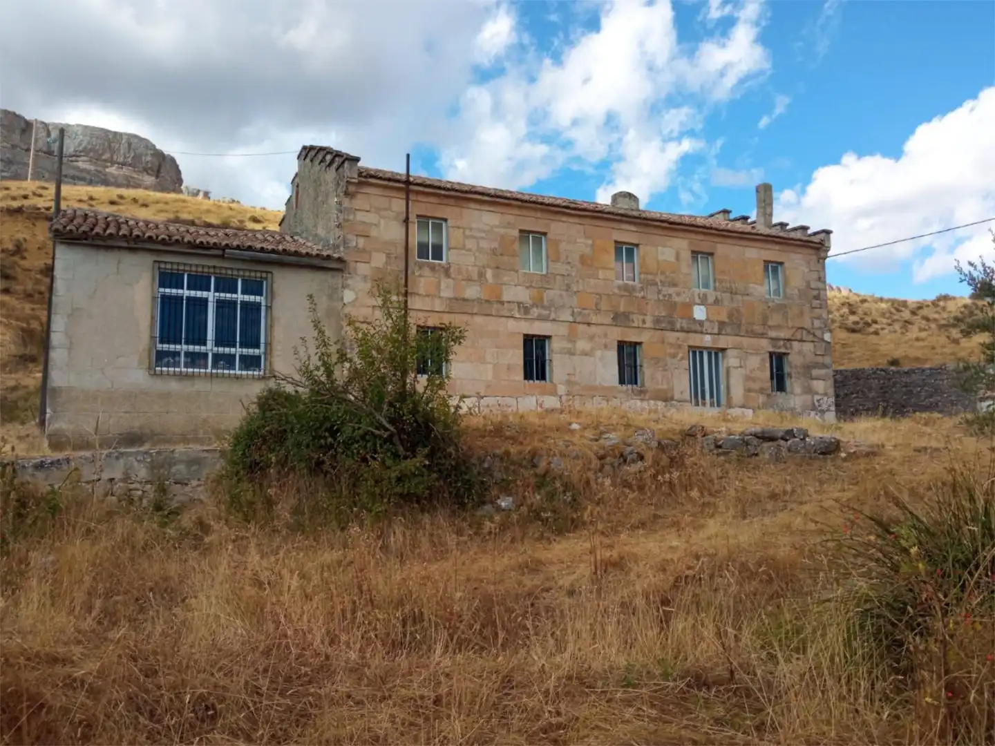 Pis en venda a Calle Garcia Bedoya, 22, Sotresgudo Vista exterior de Pis en venda en Sotresgudo amb Calefacció i Traster
