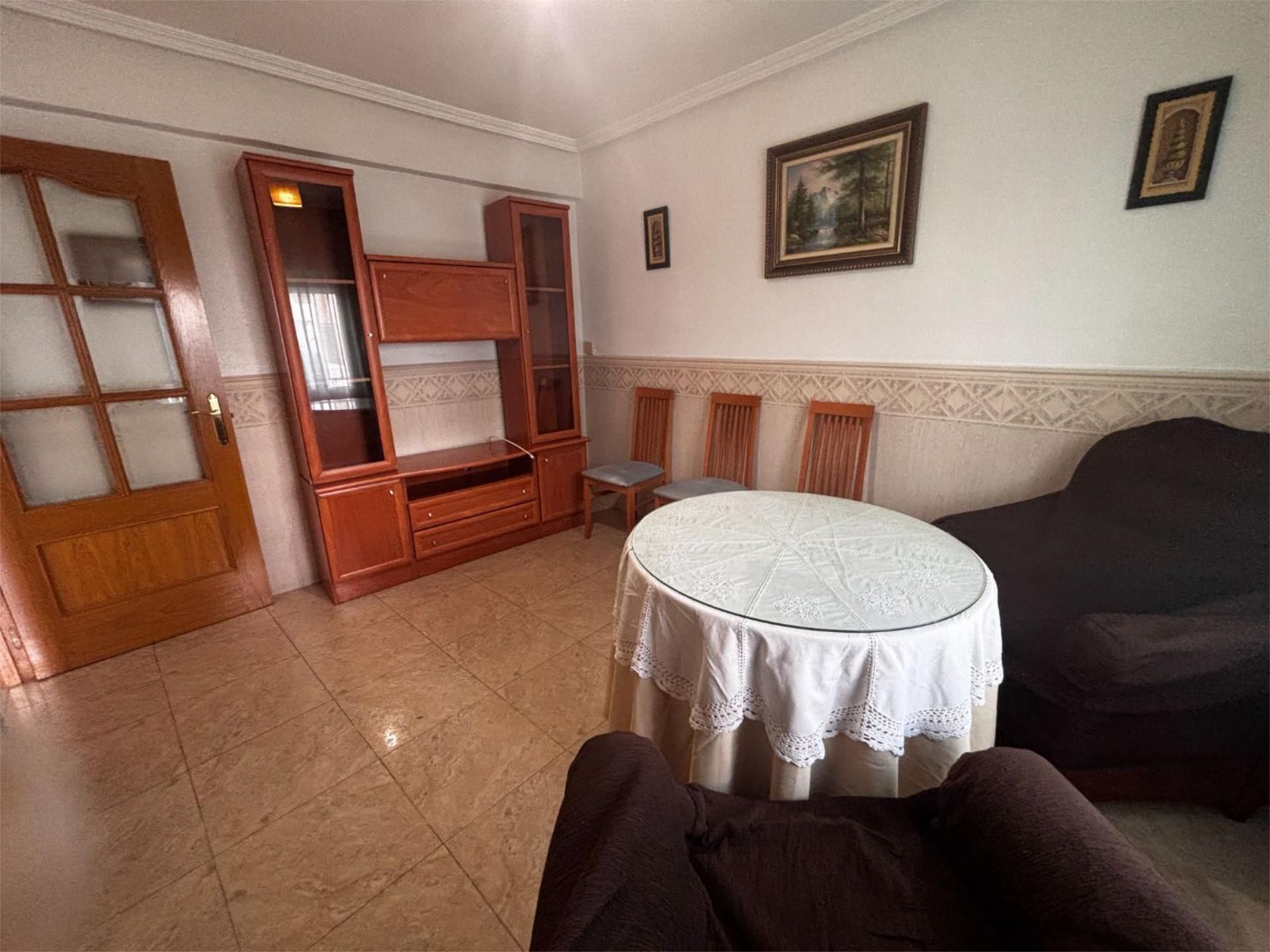 Sala de estar de Piso en venta en Montehermoso con Terraza y Amueblado