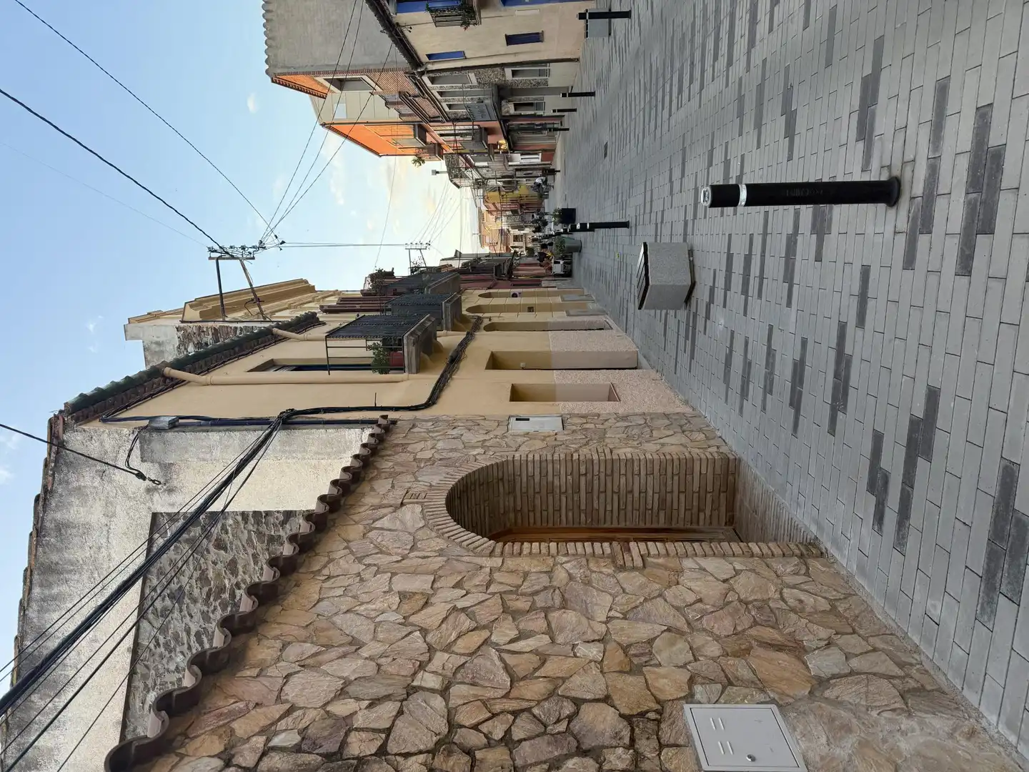 Local de alquiler en Carrer Gran, 7, Garriguella Vista exterior de Local de alquiler en Garriguella