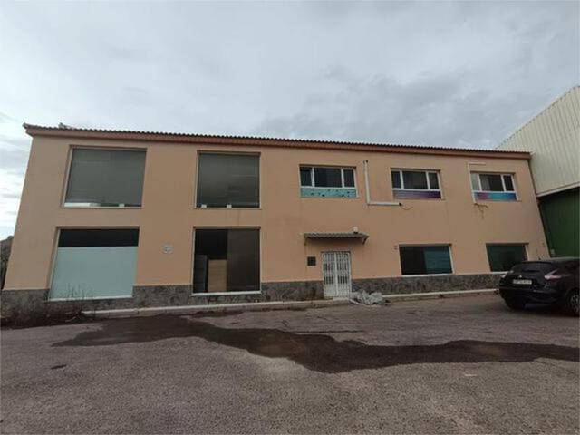 Oficina en Alquiler en Macael