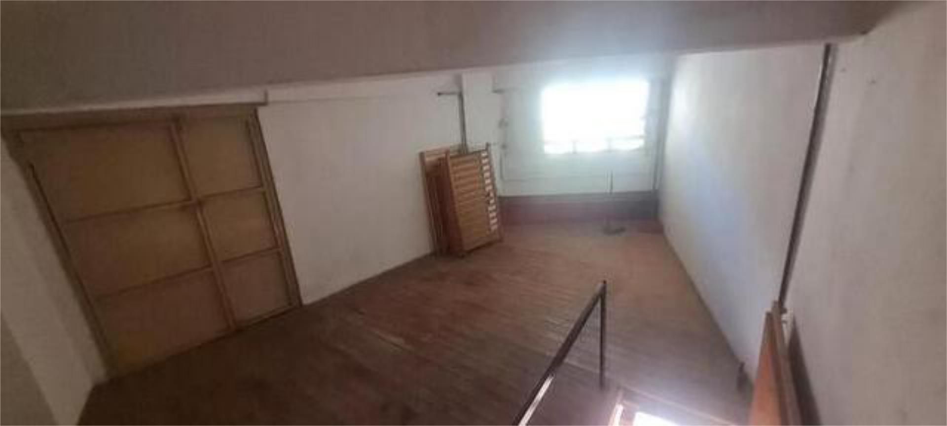 Garage to rent in Santander