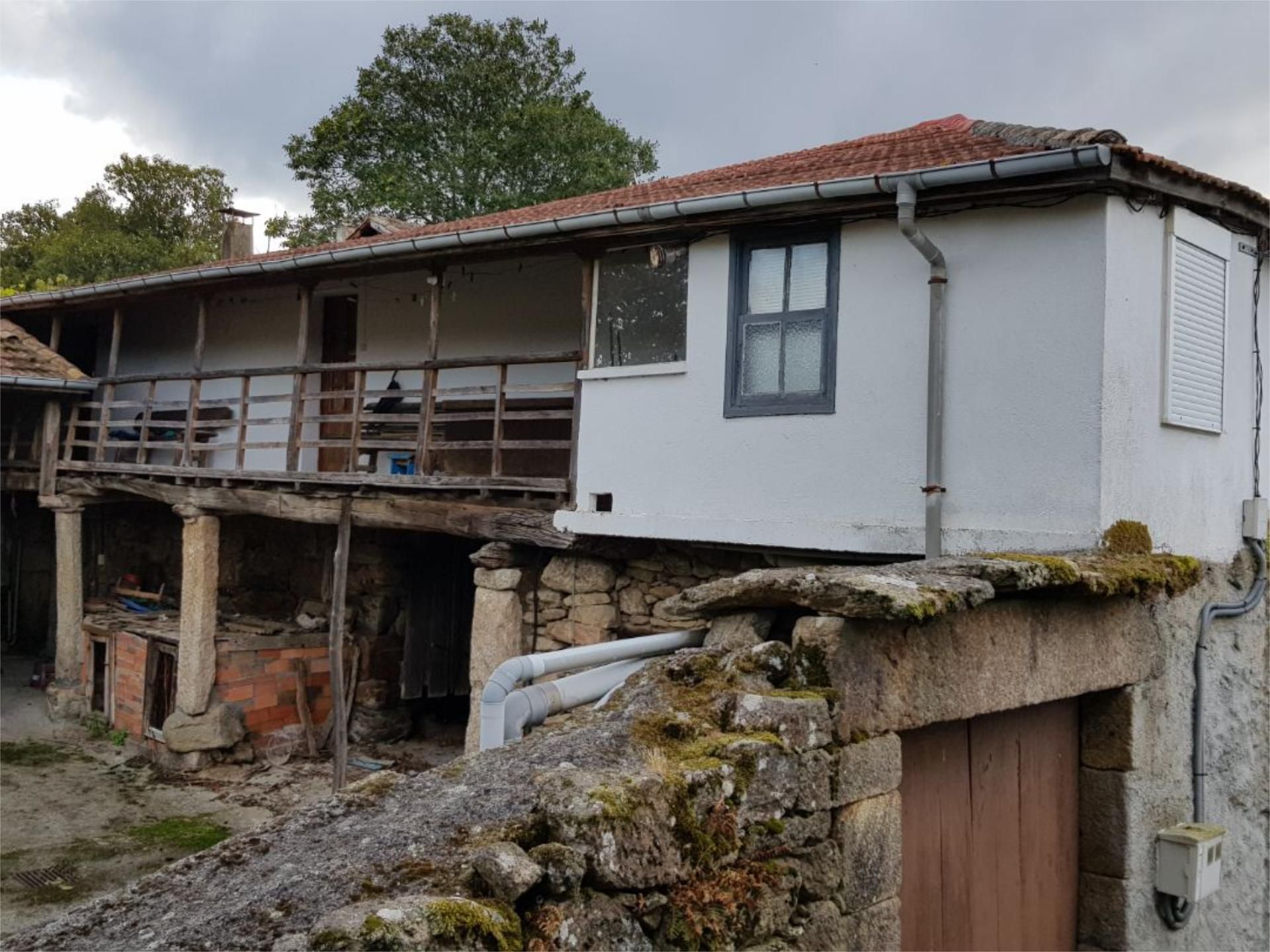 Exterior view of Single-family semi-detached for sale in Celanova  with Private garden, Terrace and Storage room