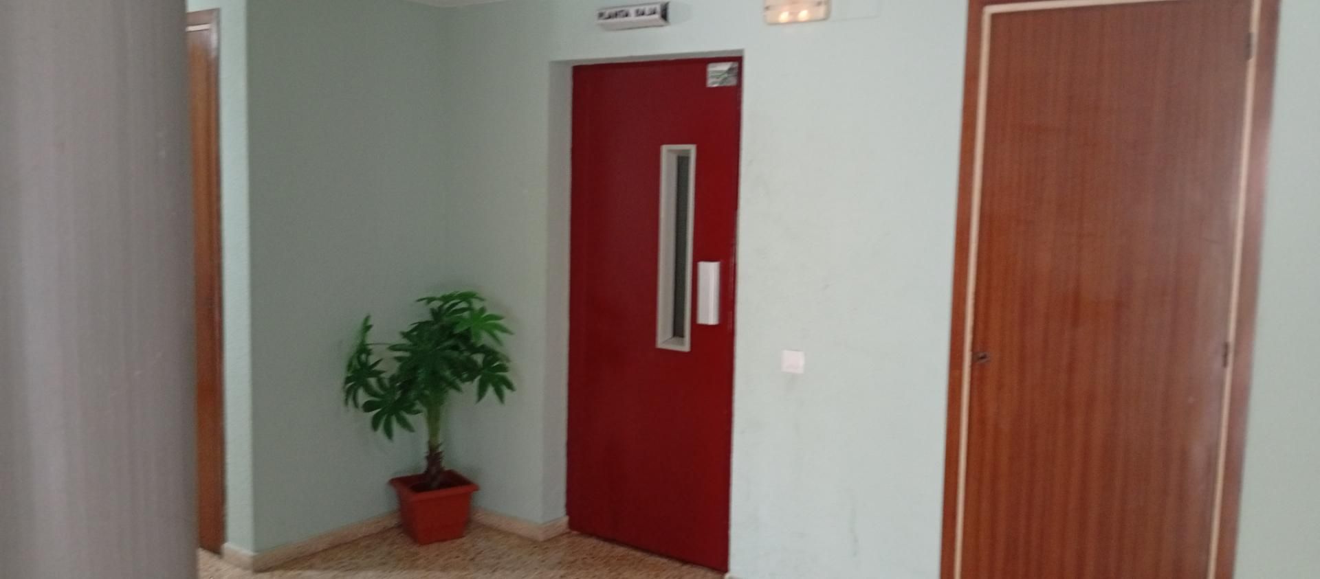 Piso de alquiler en Valls con Calefacción y Lavadora