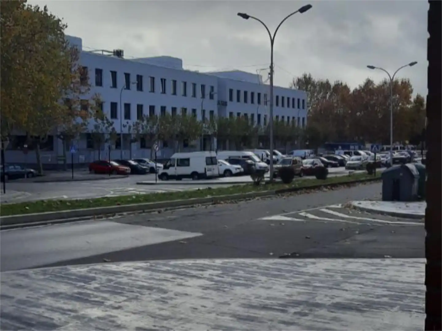 Pis en venda a Avenida Huertas del Sacramento, 7, Centro Vista exterior de Pis en venda en Ponferrada amb Calefacció, Parquet i Terrassa