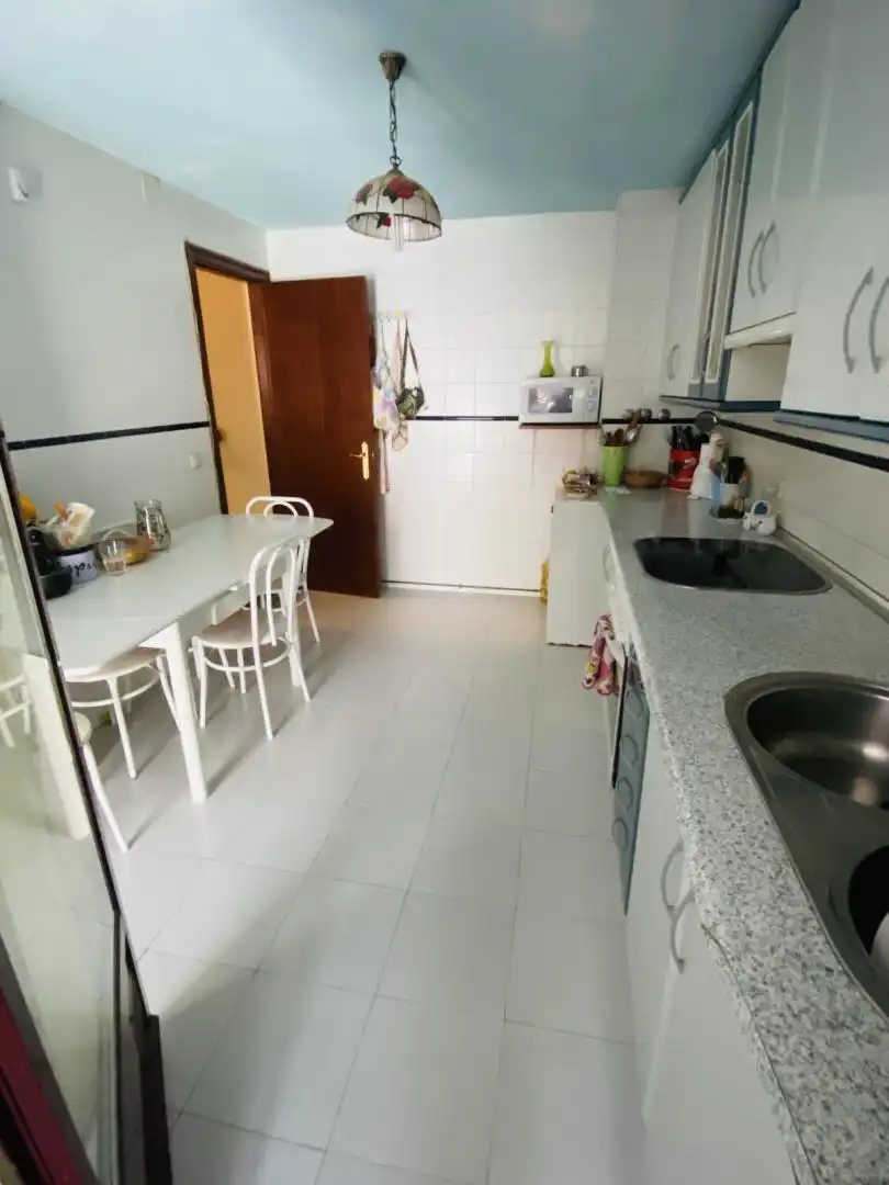 Casa o chalet en venta en Plaza Santa Catalina, 58, Villarino de los Aires Cocina de Casa o chalet en venta en Villarino de los Aires con Calefacción, Amueblado y Balcón