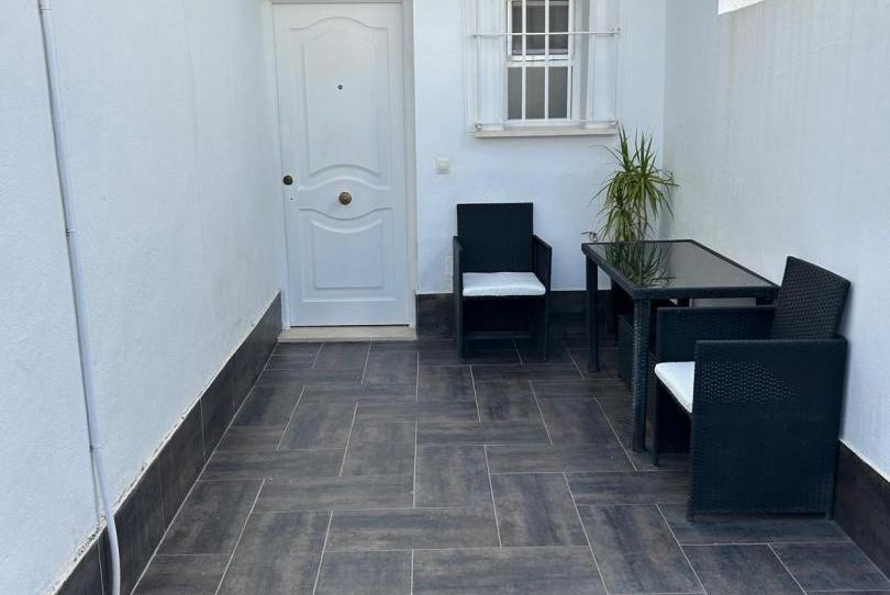 Casa adosada en venda a Calle las Gaviotas, 20, Villamartín, Cádiz - imatge 1 Foto 1 de Casa adosada en venda a Calle las Gaviotas, 20, Villamartín, Cádiz